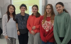 Uczniowie szkoły podczas spotkania ze studentką z Niemiec (5)