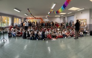 Uczniowie w trakcie obchodów Europejskiego Dnia Języków (13)