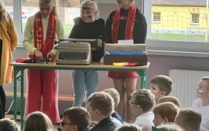 Uczniowie w trakcie obchodów Europejskiego Dnia Języków (9)