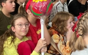 Uczniowie w trakcie obchodów Europejskiego Dnia Języków (2)