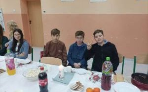 Wigilijka klasy szóstej (3)