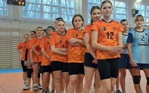 Uczennice podczas rozgrywek (10)