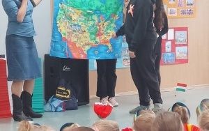 Uczniowie w trakcie obchodów Europejskiego Dnia Języków (6)