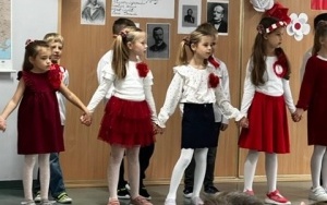 Apel z okazji Narodowego Święta Niepodległości (9)