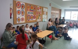 Społeczność szkolna w trakcie obchodów Dnia Patrona (2)