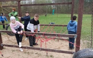 Wycieczka uczniów klas piątej i szóstej do ośrodka w Kiczycach (9)